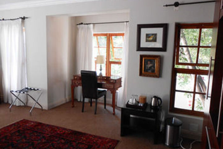 Room 14 of 17