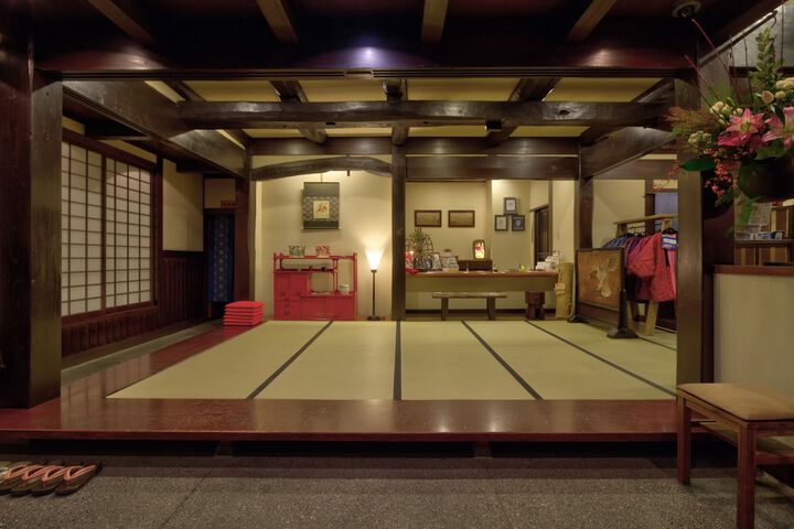 Hotel 3 of 110