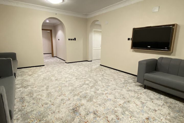 Room 17 of 24