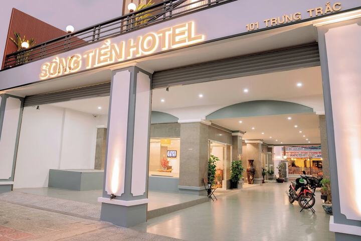 Hotel Exterior