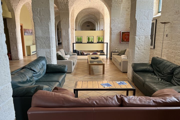 Hotel Interior 4 of 73