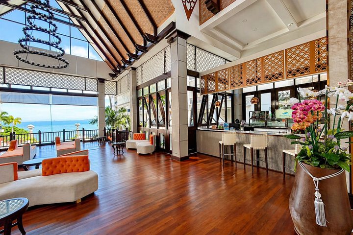 Lobby Entry