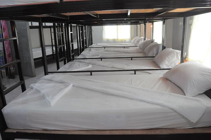Room 7 of 31