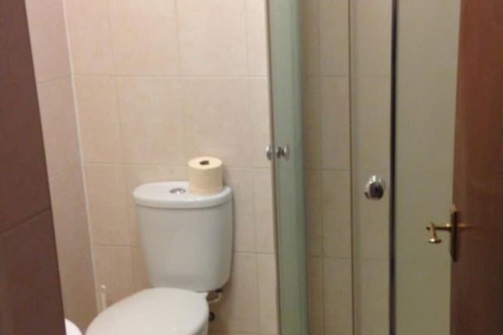 Room 17 of 21