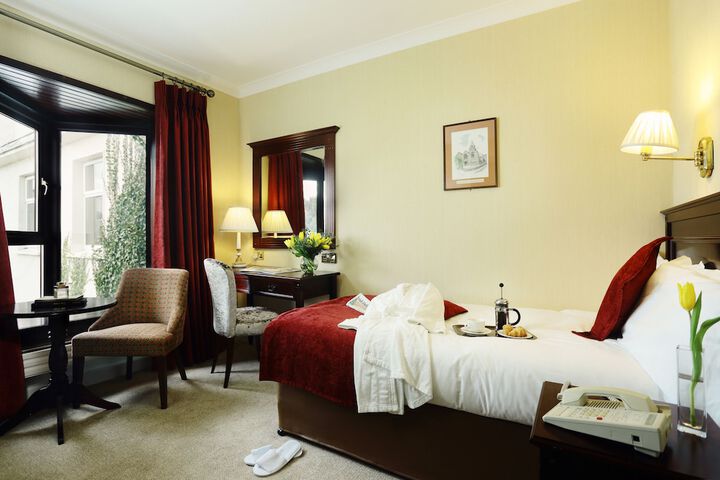 Room 4 of 47