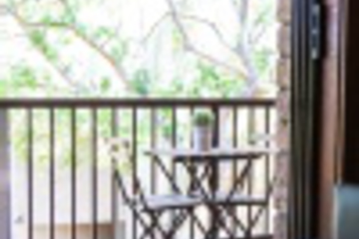 Terrace/Patio 5 of 693