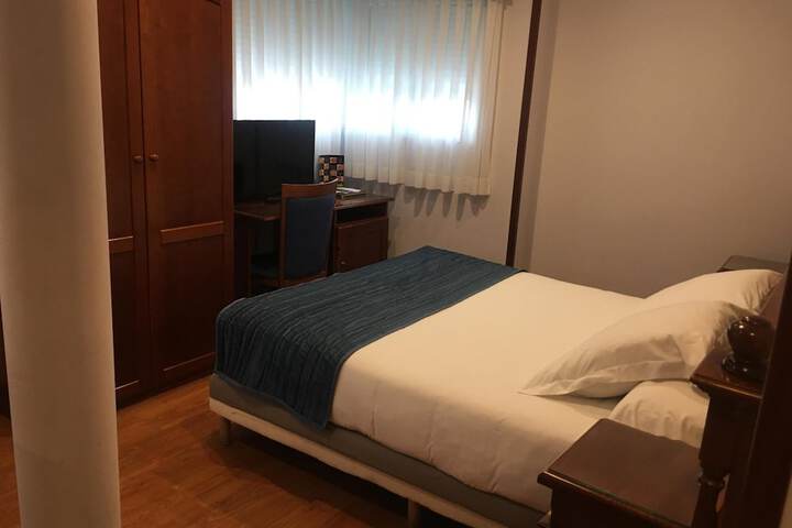 Room 13 of 85