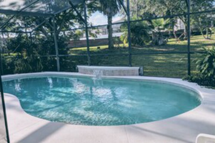 Pool 15 of 37