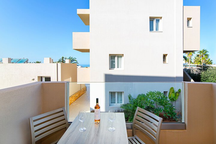 Terrace/Patio 74 of 168