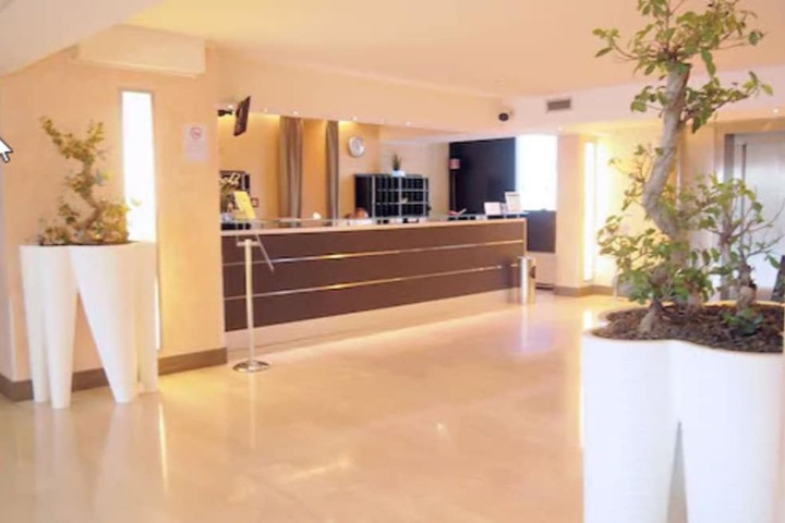 Hotel Lobby