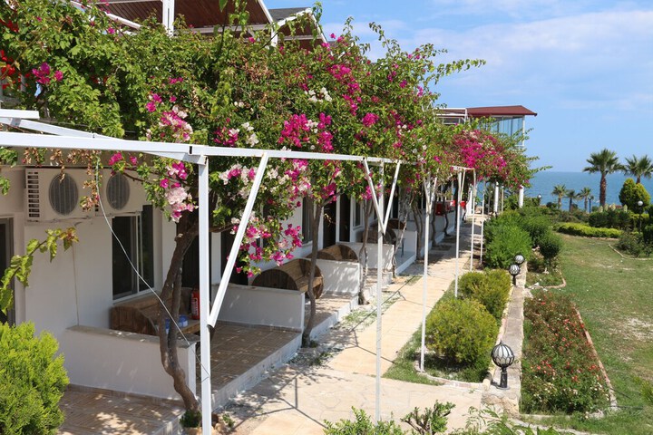 Terrace/Patio 63 of 71