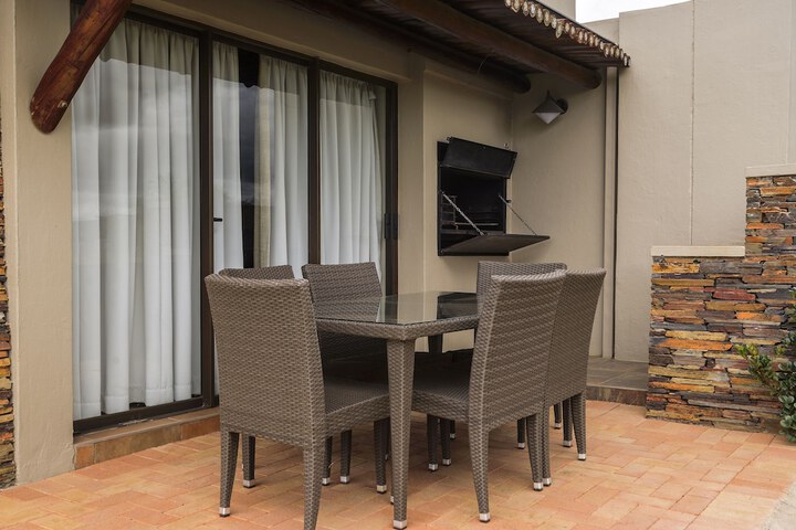 Terrace/Patio 70 of 183