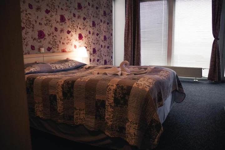 Room 9 of 56