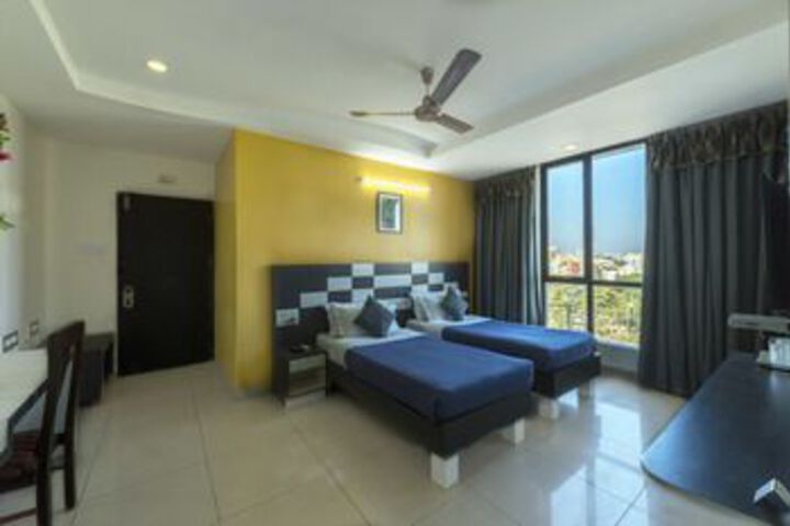 Room 26 of 66