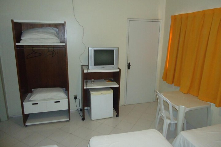 Room 14 of 17
