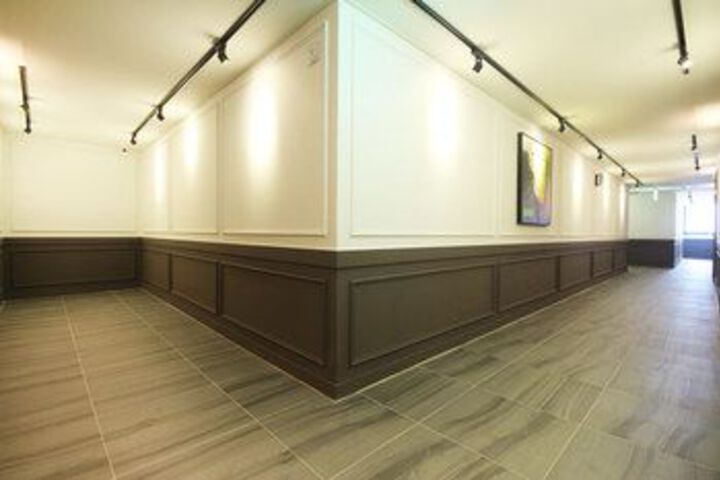 Ballroom/Hall 44 of 51