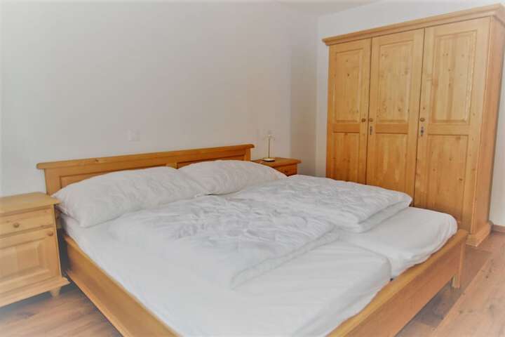 Room 6 of 22