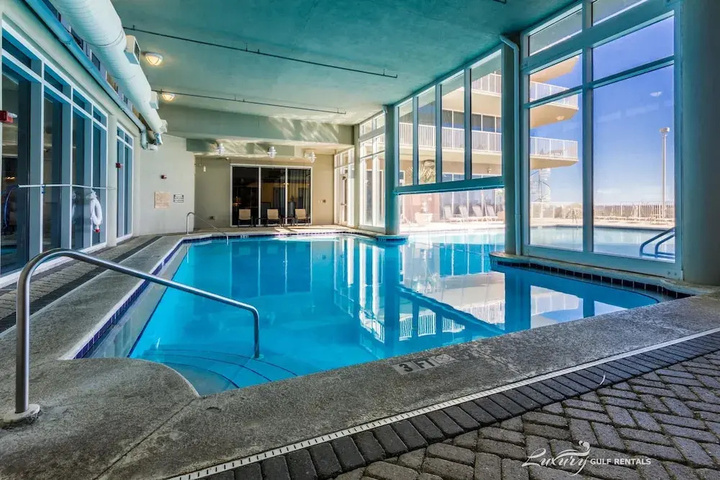 Pool 7 of 12