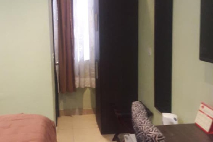 Room 19 of 60
