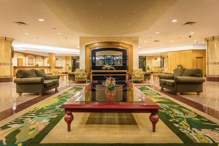 Hotel 2 of 48