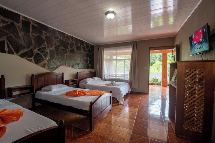Room 15 of 79