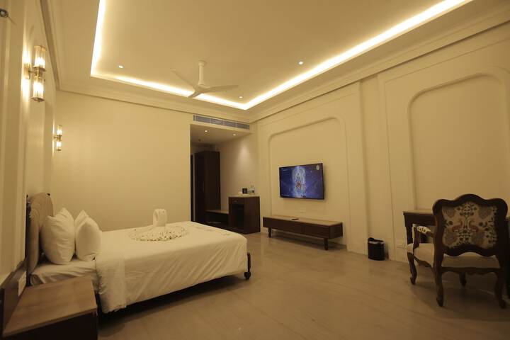 Room 22 of 51