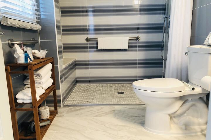 Room 51 of 121