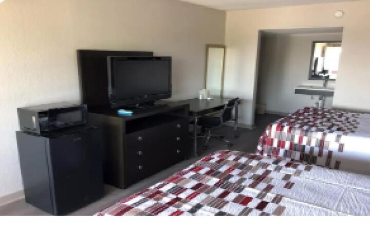 Deluxe 2 Double Beds (3 of 6)