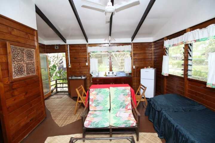Room 11 of 21