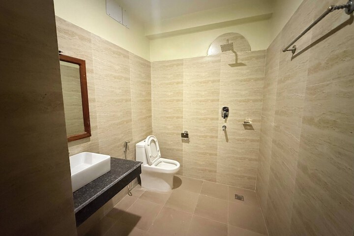 Room 20 of 53