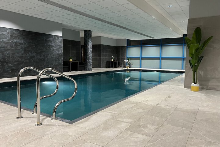 Pool 35 of 101
