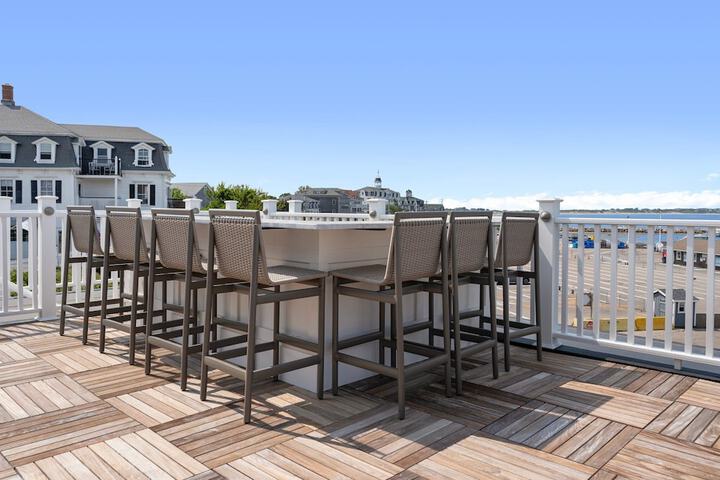 Terrace/Patio 9 of 20
