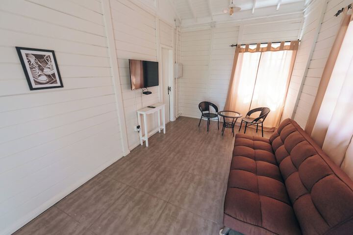 Room 9 of 73