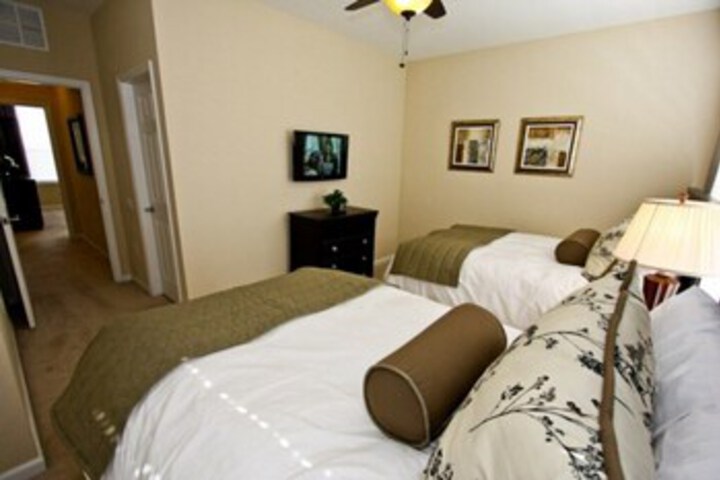Room 87 of 100