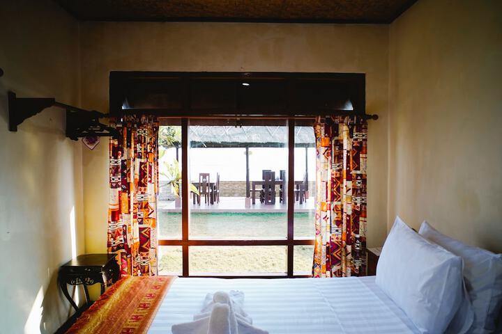 Room 3 of 39