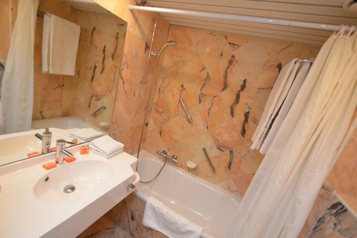 Bathroom Interior Photo