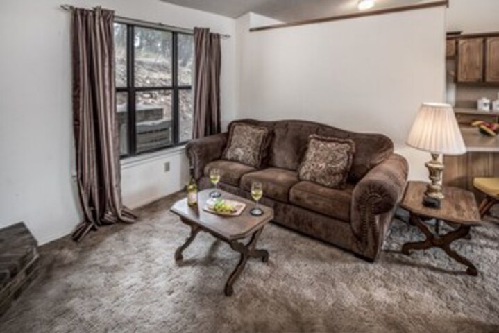 Room 15 of 22