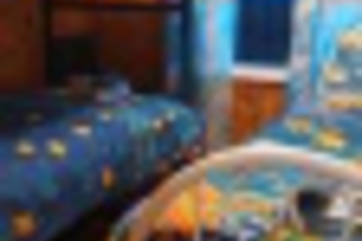 Room 28 of 407