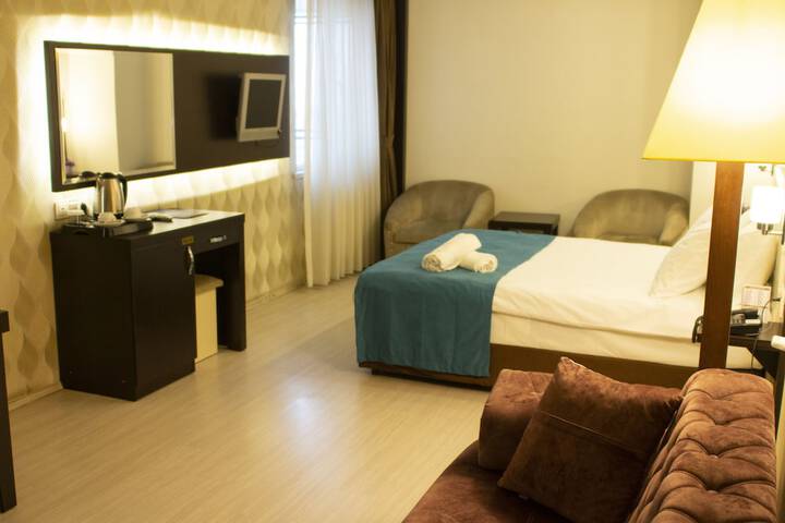 Room 20 of 91