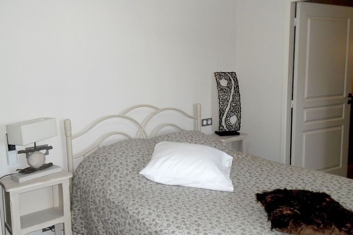 Room 5 of 29