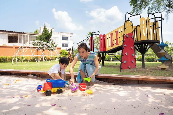 Childrens Activities 81 of 110
