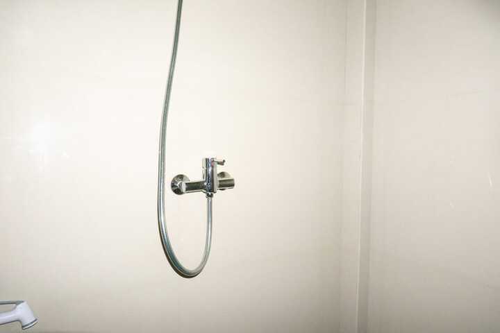 Room 32 of 34