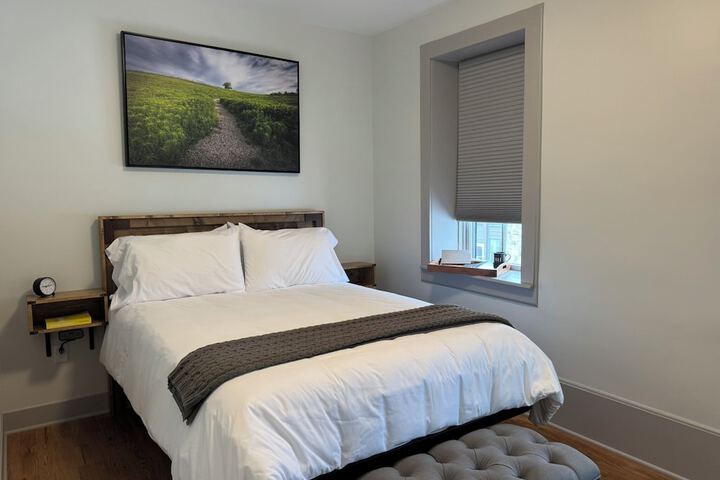 Room 7 of 14