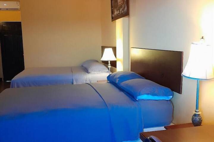Room 6 of 45