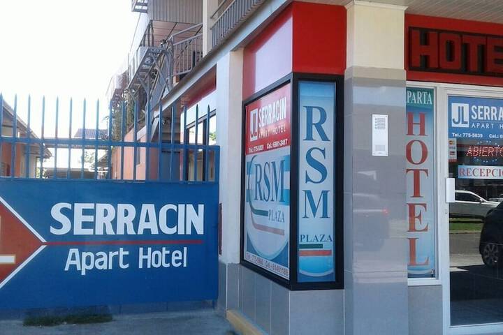 JL Serracin Apart Hotel