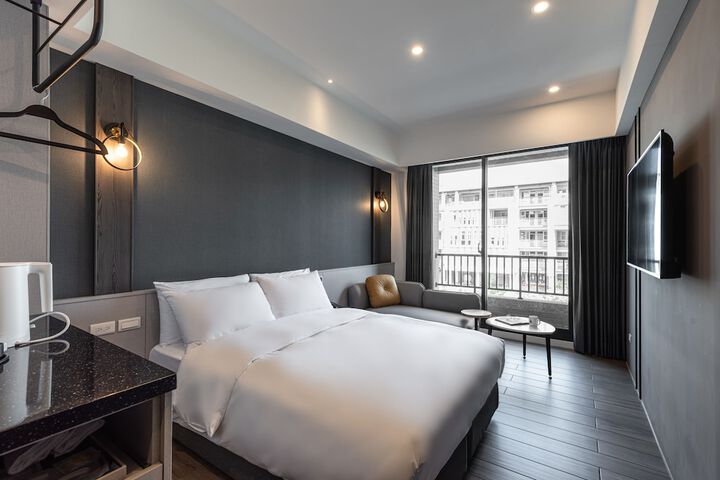 Room 47 of 68
