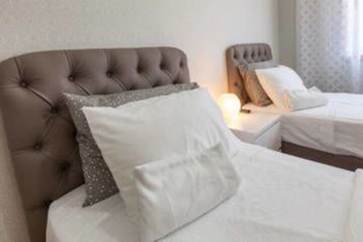 Room 8 of 21