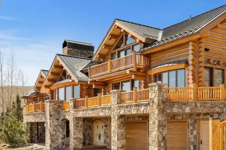 Exterior of Campbell Peak Retreat by Exceptional Stays