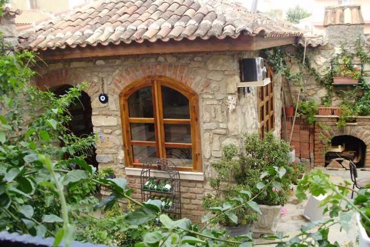 Hotel Exterior 56 of 64