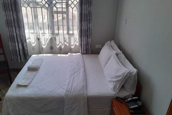 Room 39 of 74